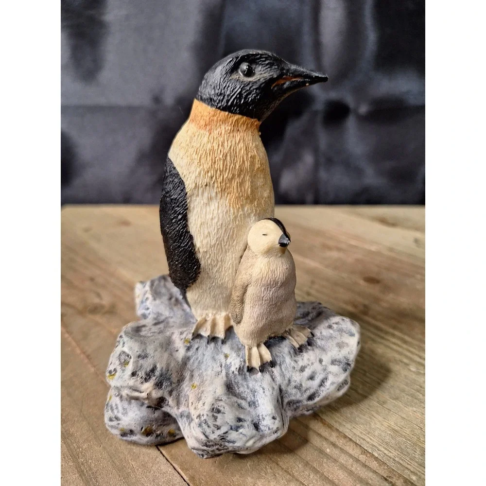 Emperor Penguin with Chick Figurine Wildlife Bird Sculpture Hand Painted Resin